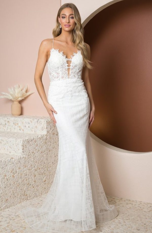 GLITTERY DEEP V-NECK BODICE WITH FLOOR LENGTH TRUMPET SKIRT DRESS