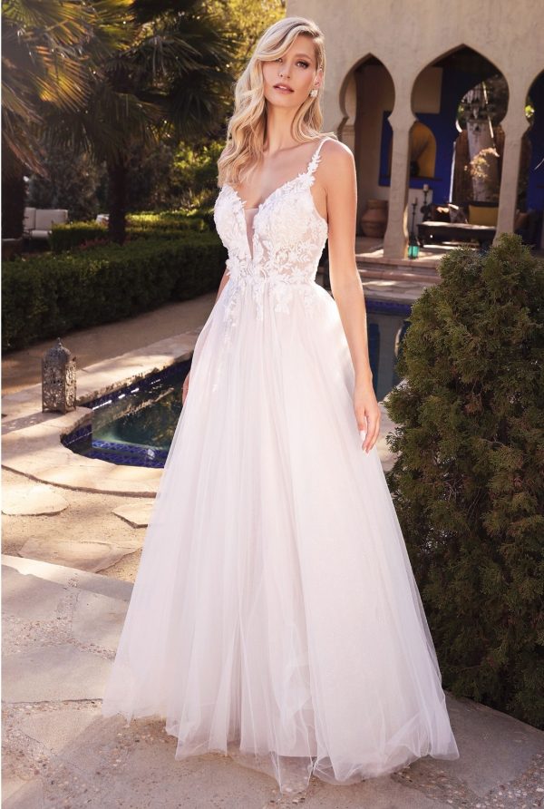 LAYERED A-LINE TULLE BRIDAL GOWN