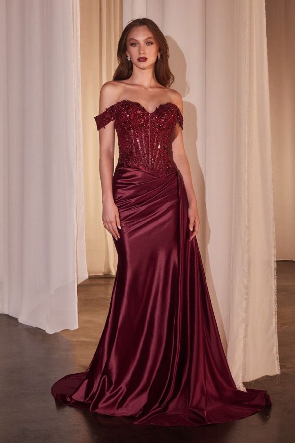 OFF THE SHOULDER LACE & SATIN FITTED GOWN - Image 4